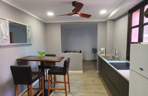 Old Town Apartment | Loft con excelente ubicación (Centro) a 10 minutos del Aeropuerto San Joan