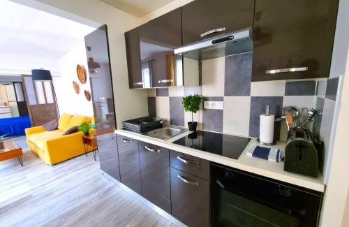 Elbeuf Apartment | Loft décoration Seventies