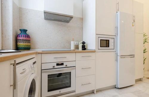 Alameda Apartment | Loft en Centro de Sevilla con Parking gratis