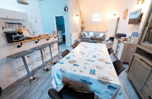 Brizambourg Apartment | Loft