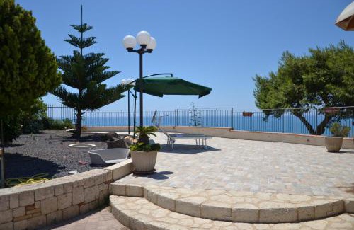 Licata Apartment | LOFT NICOLIZIA - Area Esterna Esclusiva con Vista Mare