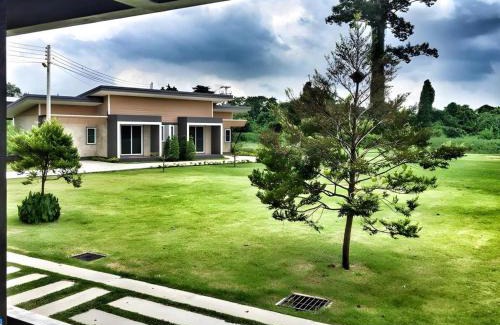 Nakhon Nayok Resort | Loft Village