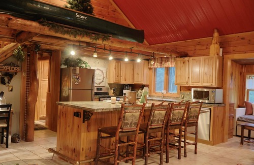 Prattsburgh House | Log Cabin Living in this rustic yet refined home with ample space and privacy!