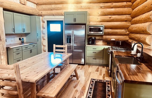 Levering Cabin | Log Cabin located in Northern Michigan just minutes from Lake Michigan.
