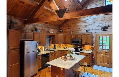 Narrowsburg Cabin | Log Cabin with Fireplace, Swimming Pond & Game Room, Close to Skiing