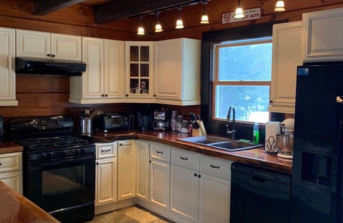 Mount Holly Ski Chalet | Log Home# w/Incomparable Peace, Serenity, Privacy And The First Class Amenities