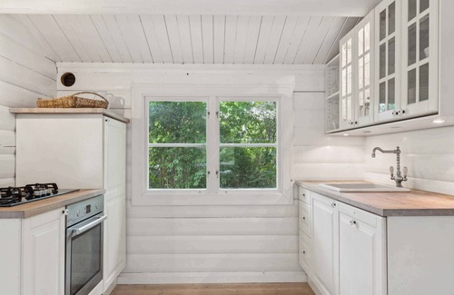 Dronningmolle House | Log house in Dronningmølle, 150 m to the beach