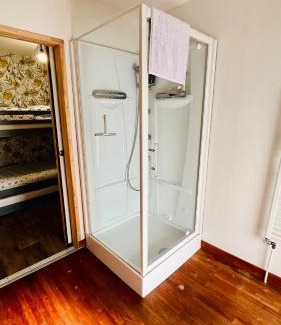 Thourotte Apartment | Logement cosy et confortable.