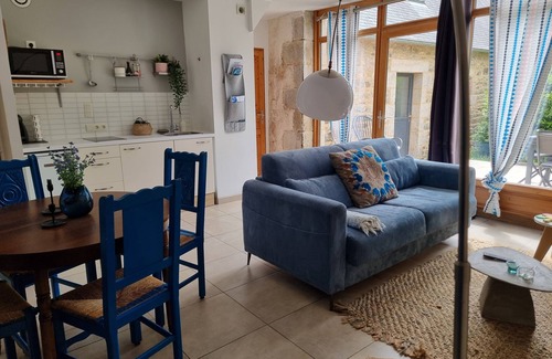 Saint-Quay-Perros Cottage | Logement de campagne à la MER/Perros Guirec/2 terraces = double exposure