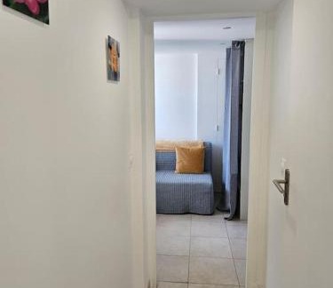Rueil-Malmaison Apartment | logement entier indépendant dans maison