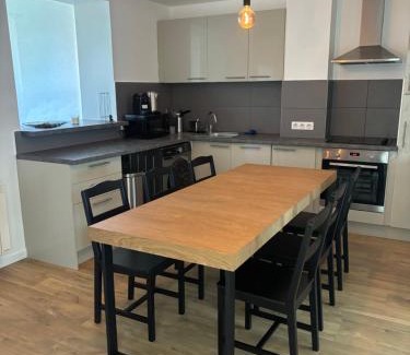 Noisy-le-Sec Apartment | Logement spacieux à 15mn de Paris