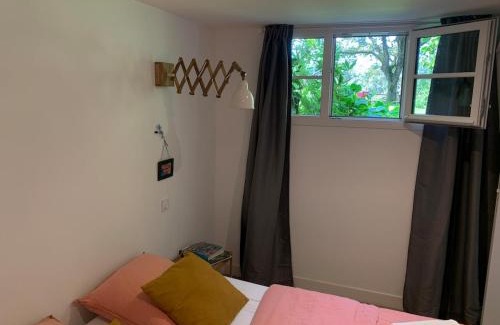La Chapelle-sur-Erdre Apartment | Logement T2 et Véritable écrin de verdure en ville