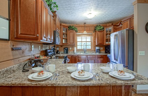 Snowshoe House | Loggers Run 11: 5 Bedrooms, 3.5 Baths