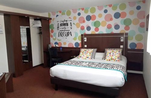 Gradignan Hotel | Logis Boutique Hotel Novalis