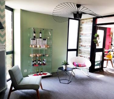 Gradignan Hotel | Logis Boutique Hotel Novalis