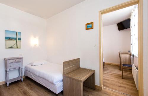 Quimiac Hotel | Logis Le Relais Marine