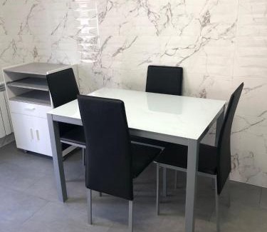 Logrono City Centre Apartment | LOGROÑO CENTRO A ESTRENAR WIFI IMPECABLe