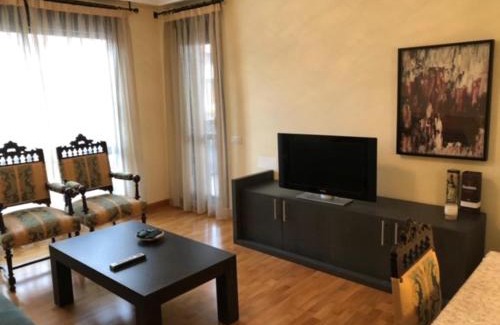 Logrono Apartment | Logroño: Piso con Garaje y Piscina.