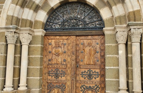 Solignac-sur-Loire Apartment | “Loire Valley” Apartment Overlooking the Loire Valley, Terrace and Balcony