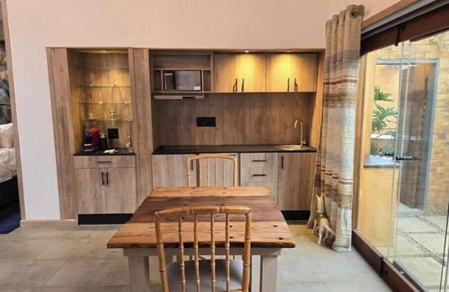 Die Wilgers Apartment | Lombard Manor Standard King Room