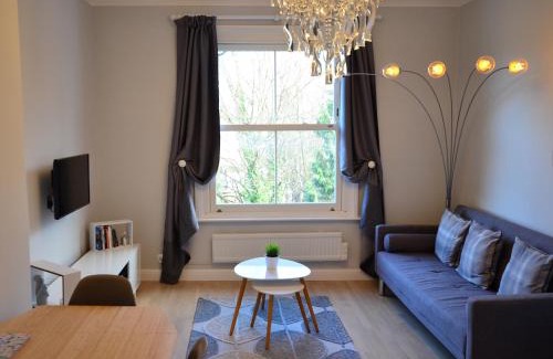 Addison Apartment | London, Kensington and Chelsea Flat