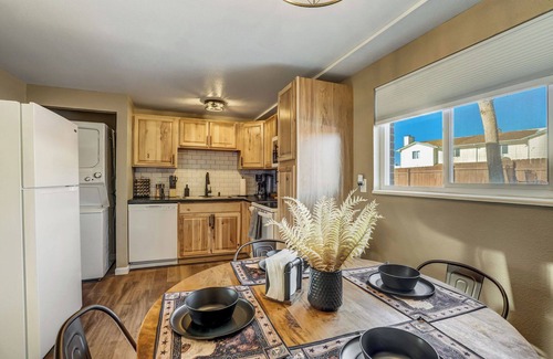 Cimarron Hills Apartment | Lone Star Lookout - Cozy 2-BR w/Mountain Views, King Bed & Pet-Friendly Yard