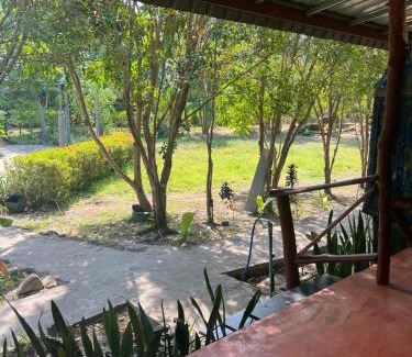 Khong Koi Beach Resort | LONELY GROOVE