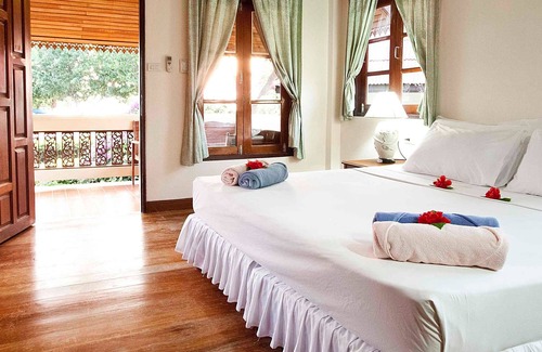 Haad Yao Resort | Long Bay Resort