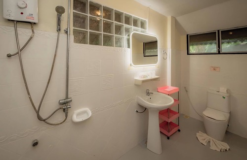 Haad Yao Resort | Long Bay Resort