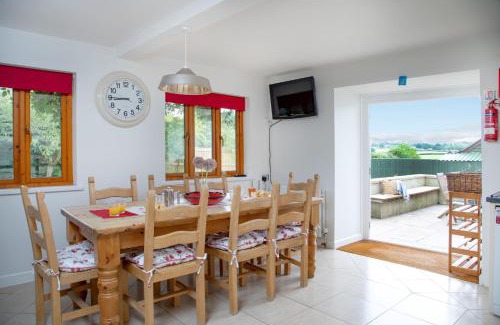 Copplestone House | Long Meadow Barn