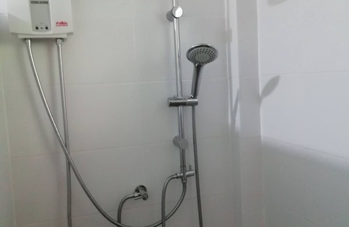 Khua Mung Hotel | Longan Tree