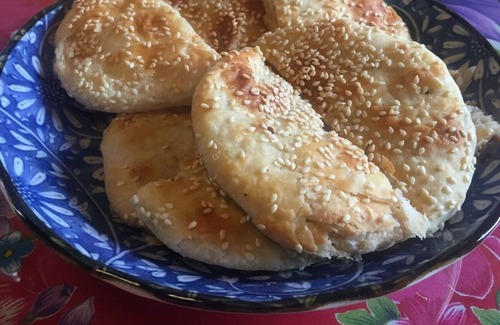 Jinning Bed & Breakfast | Longmen Inn Bed and Breakfast