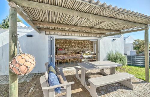 Arniston House | Longship In Arniston