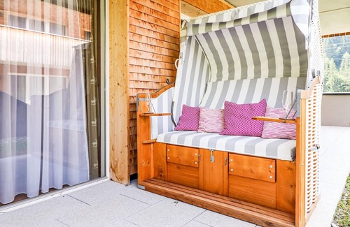 Wald am Arlberg Apartment | Look forward to a relaxing vacation of the luxury class in this high-quality furnished vacation apar