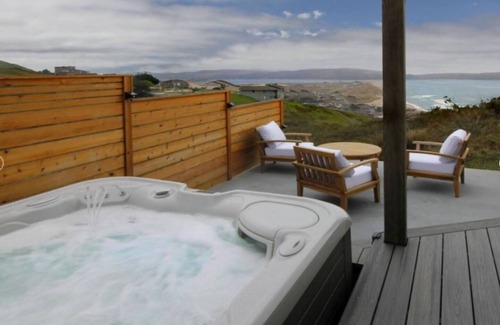 Dillon Beach House | Looking over the Pacific and Point Reyes, your elegant, relaxing retreat