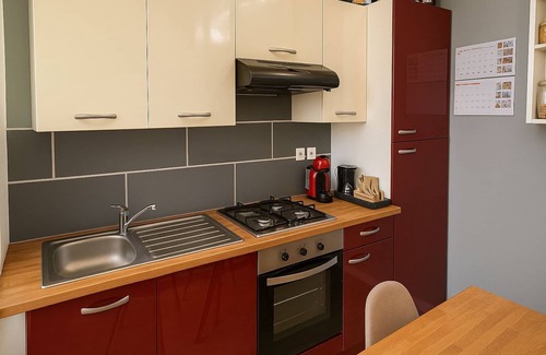 Loos Apartment | Loos duplex with darts & sofa bed near Lille