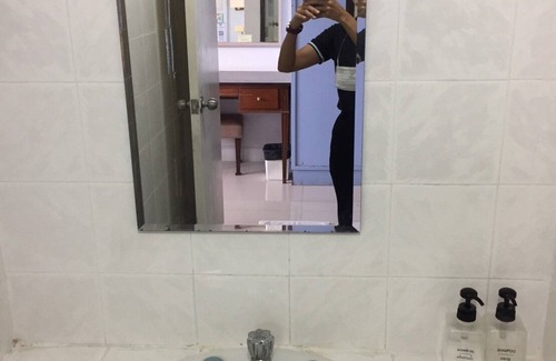 Khao Sam Yot Hotel | Lopburi Inn