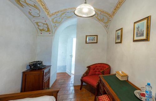 Hradcany Hotel | Loreta Hotel