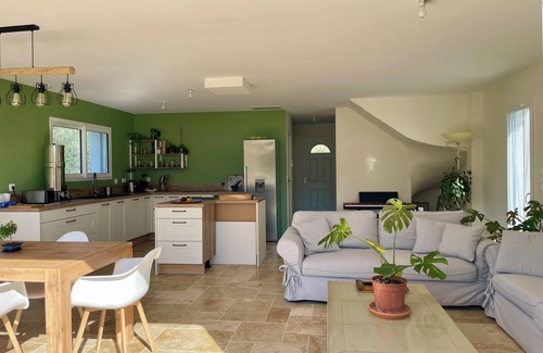 Lorgues Villa | Lorgues: 3-BR house, private pool, A/C & fiber Wi-Fi