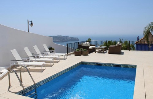 Almunecar House | Los Altos 20