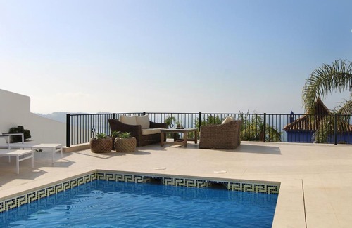 Almunecar House | Los Altos 20