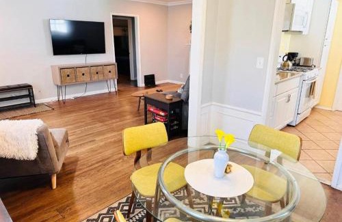 East Pasadena House | Los Angeles Home Located in Beautiful Pasadena