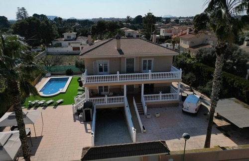 San Juan de Alicante Villa | Los Olivos