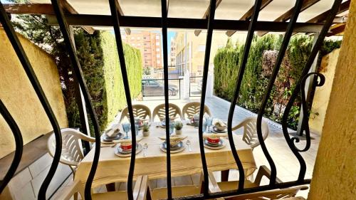 Daimuz House | LOS SAUCES DE DAIMUS - Alquiler solo a Familias