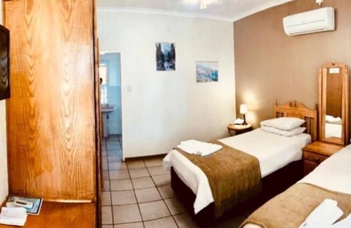 Groblersdal Hotel | Loskop Valley Lodge and Restaurant