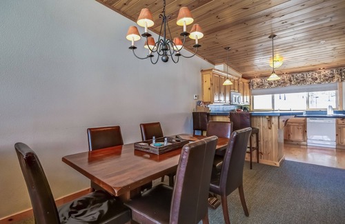 Kirkwood House | Lost Cabin on the meadow 2