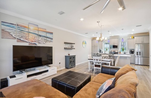 Ono Island House | Lost Key Golf & Beach Club Townhome ~ NO HASSLE CHECK OUT