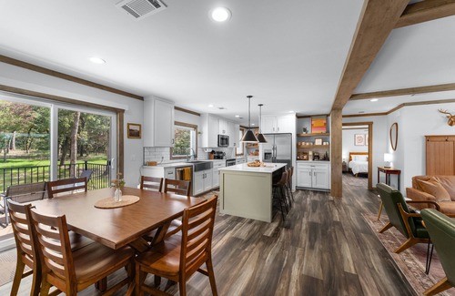 Bastrop County Cabin | Lost Pines Cabin - 15 Acres, Dog Friendly, Hiking, Campfires, Bastrop, COTA