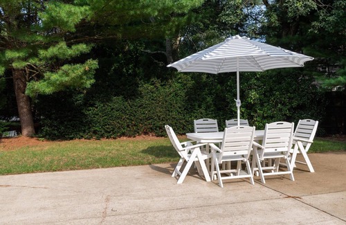Cotuit House | Lots of space for a big family reunion, privacy, HEATED pool