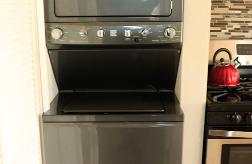 Governor's Harbour Cottage | Lotus Lane Ocean View Cottage